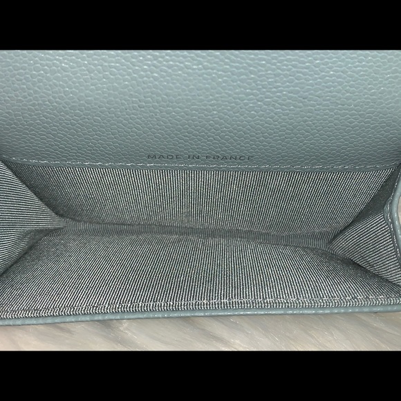 ❌❌SOLD elsewhere❌❌Chanel classic flap card holder - Picture 11 of 13